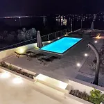Sova By Interhome Prázdninový dům Nečujam