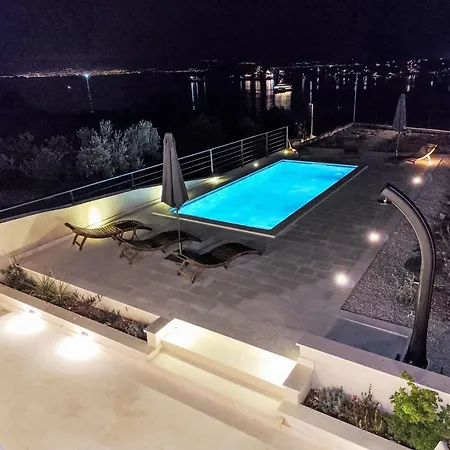 Sova By Interhome 펜션 Nečujam